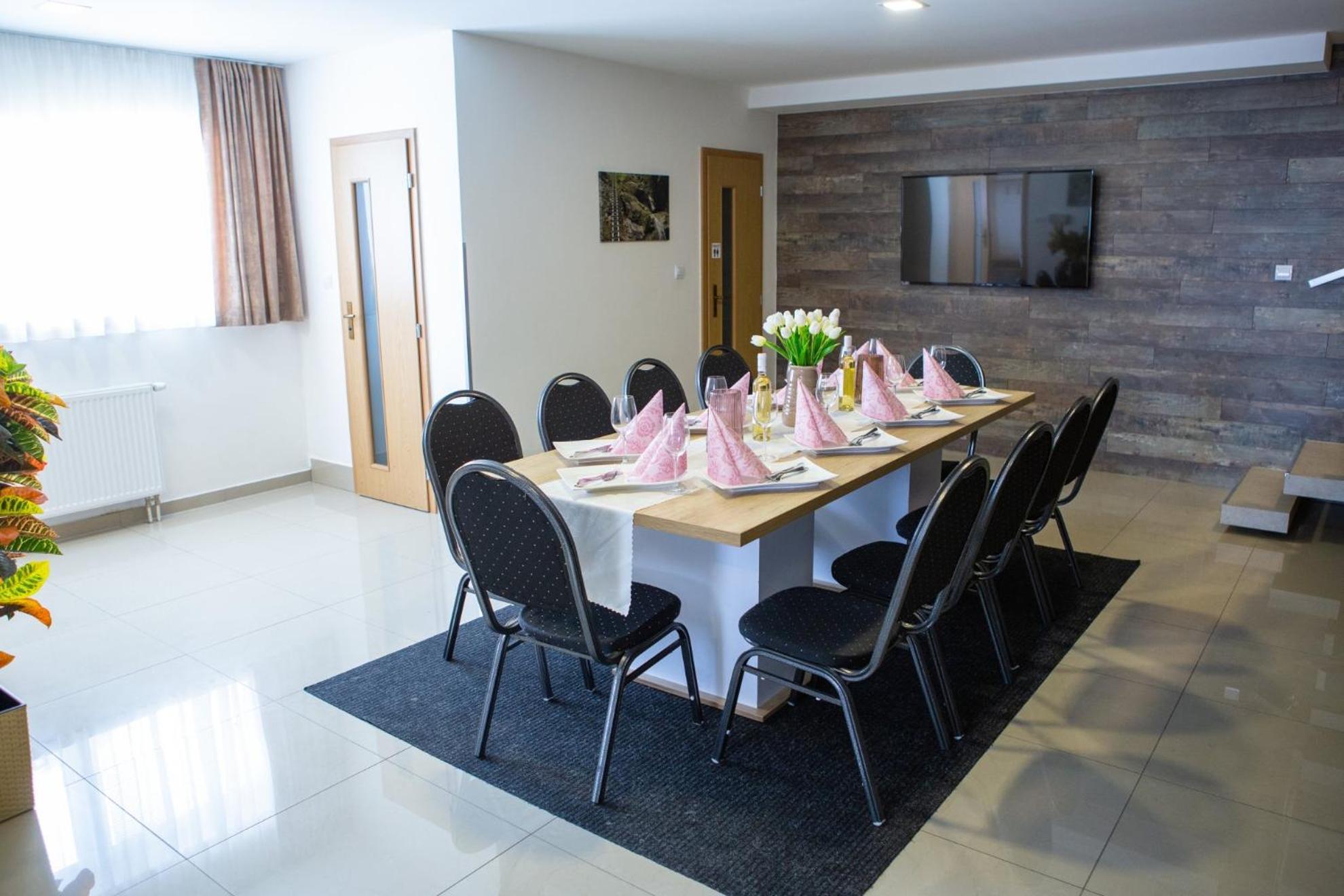 Chaty Ferrata Martin Room photo